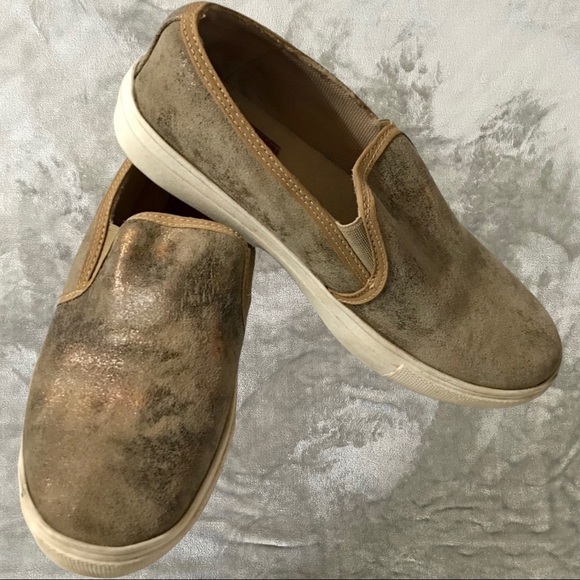 CoFi Gold Bronze Metallic Genuine Leather Slip On Sneaker Size 6.5 - Picture 1 of 8